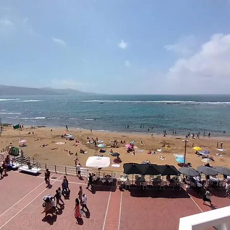 House And 2 Jump Into The Apartament Las Palmas de Gran Canaria